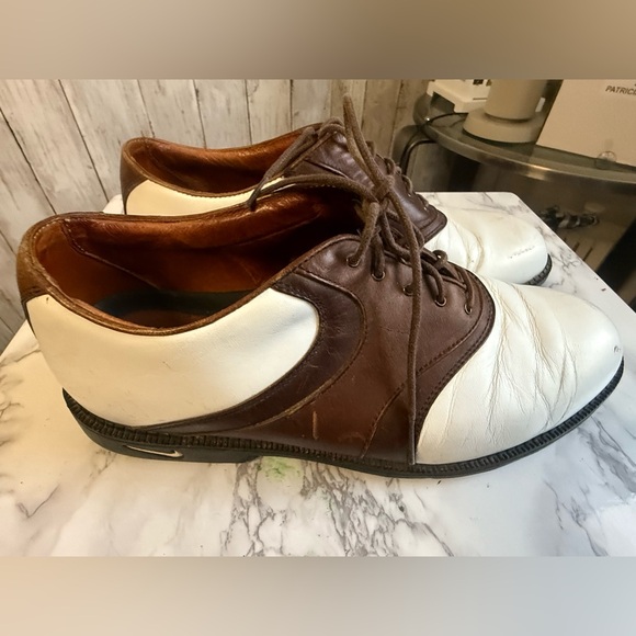 Nike Air Kempshall Last Saddle Golf Shoes Mens White Brown Size 11.5